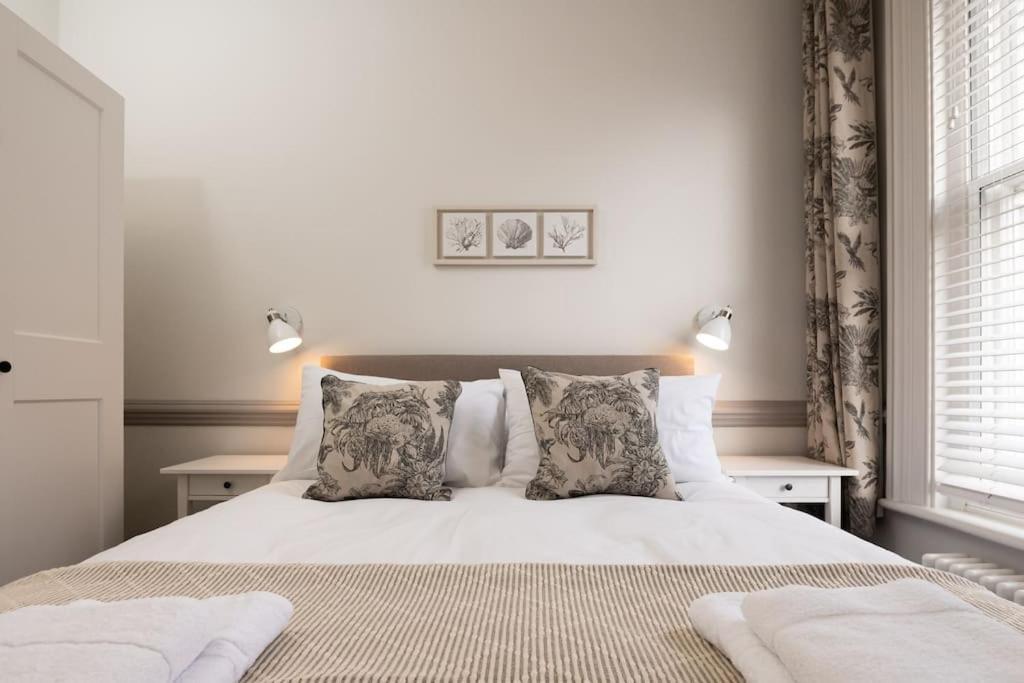 3 Castle Mews Apartment Солсбъри Екстериор снимка