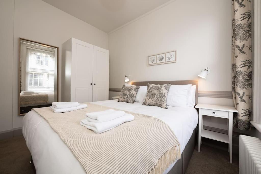 3 Castle Mews Apartment Солсбъри Екстериор снимка